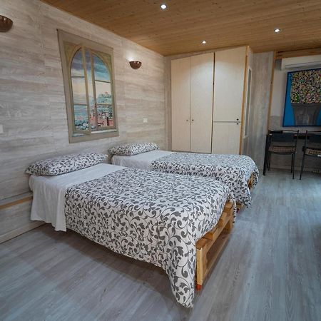 Domus Vesuvia Bed & Breakfast Torre Annunziata Exterior photo