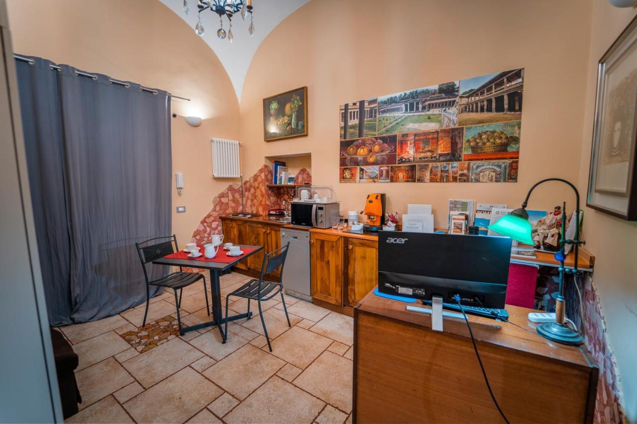 Domus Vesuvia Bed & Breakfast Torre Annunziata Exterior photo