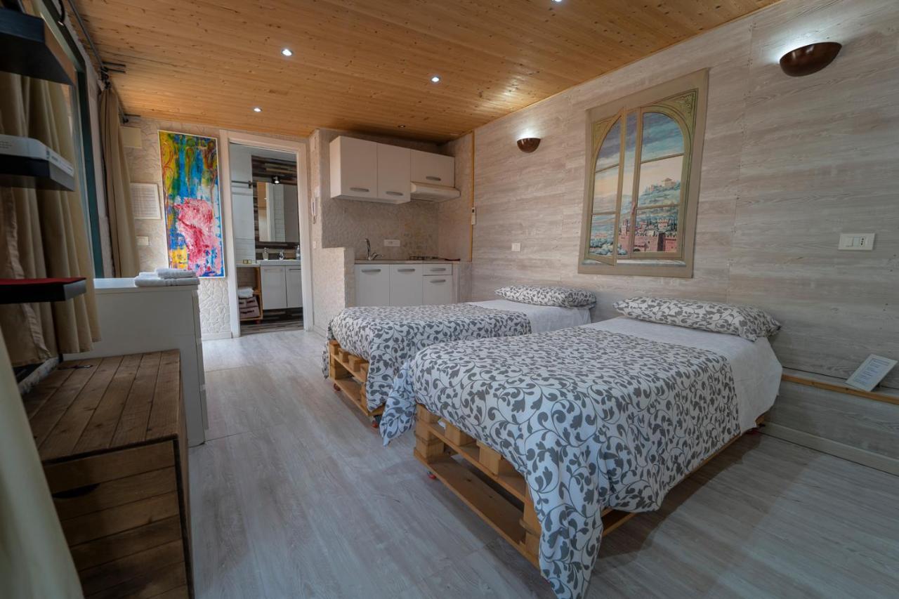 Domus Vesuvia Bed & Breakfast Torre Annunziata Exterior photo